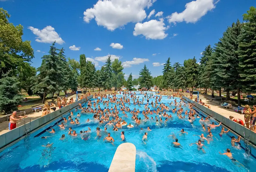 Los 8 baños termales de Budapest